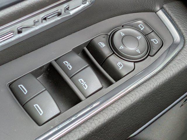 2024 GMC Sierra 1500 4WD Crew Cab Short Box Denali