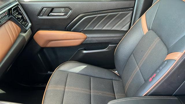 2023 GMC Canyon 4WD Crew Cab Short Box AT4