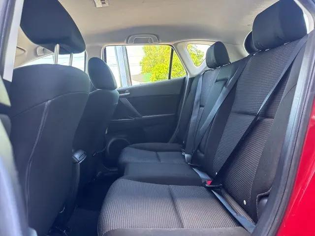 2013 Mazda Mazda3 i Touring