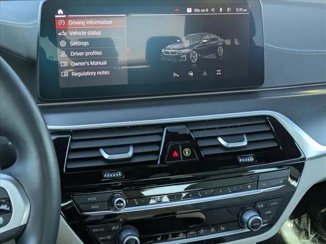 2023 BMW M5 i xDrive