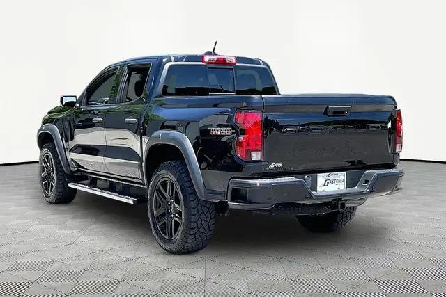 2023 Chevrolet Colorado 4WD Crew Cab Short Box Trail Boss