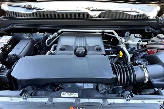 2023 Chevrolet Colorado 4WD Crew Cab Short Box Trail Boss