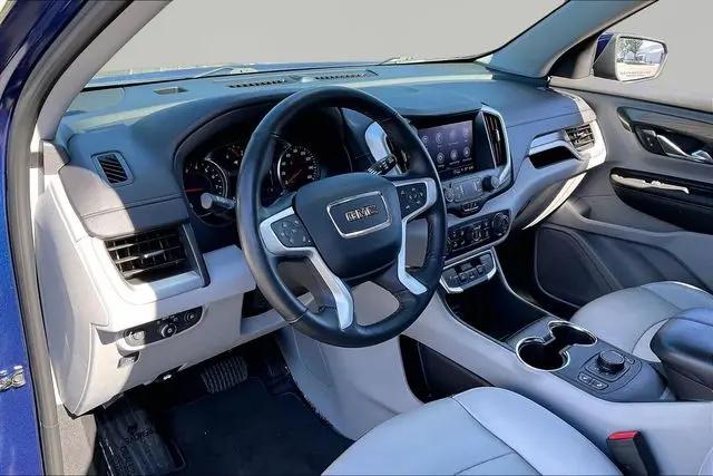 2023 GMC Terrain FWD SLT