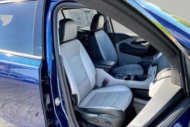 2023 GMC Terrain FWD SLT