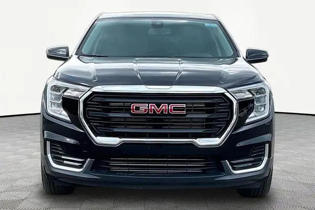2024 GMC Terrain FWD SLE