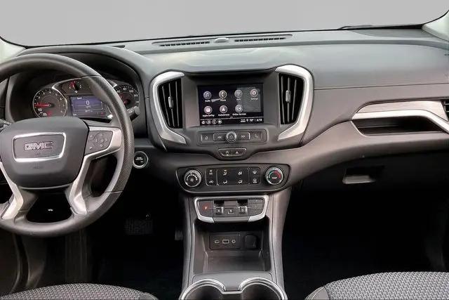 2024 GMC Terrain FWD SLE