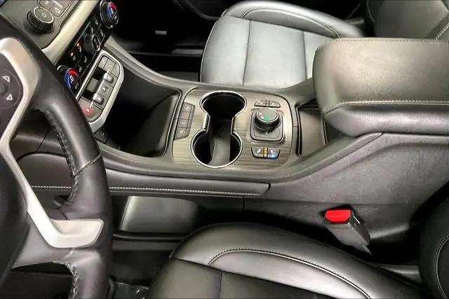2021 GMC Acadia FWD SLT