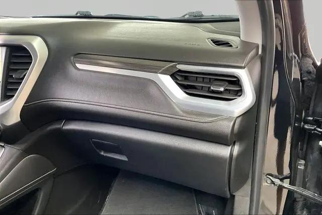 2021 GMC Acadia FWD SLT