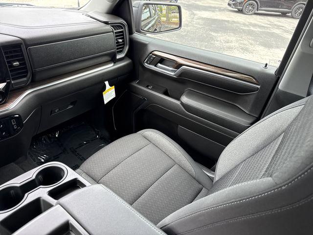 2024 Chevrolet Silverado 1500 2WD Crew Cab Short Bed RST