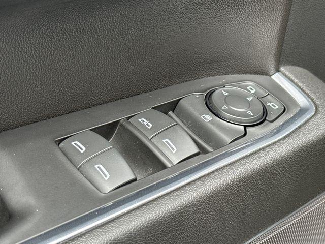 2024 Chevrolet Silverado 1500 2WD Crew Cab Short Bed RST