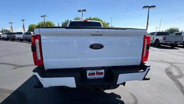 2026 Ford F-350 LARIAT