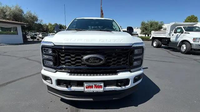 2026 Ford F-350 LARIAT