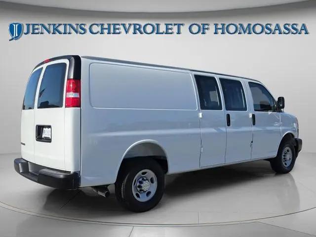 2026 Chevrolet Express Cargo Van 2500 Extended Wheelbase, WT, RWD