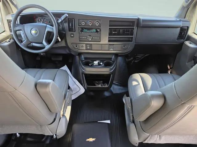 2026 Chevrolet Express Cargo Van 2500 Extended Wheelbase, WT, RWD
