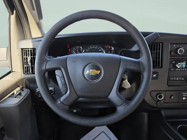 2026 Chevrolet Express Cargo Van 2500 Extended Wheelbase, WT, RWD