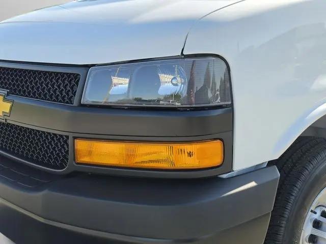 2026 Chevrolet Express Cargo Van 2500 Extended Wheelbase, WT, RWD