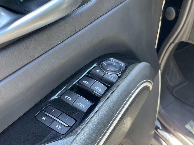 2023 Cadillac Escalade 4WD Sport