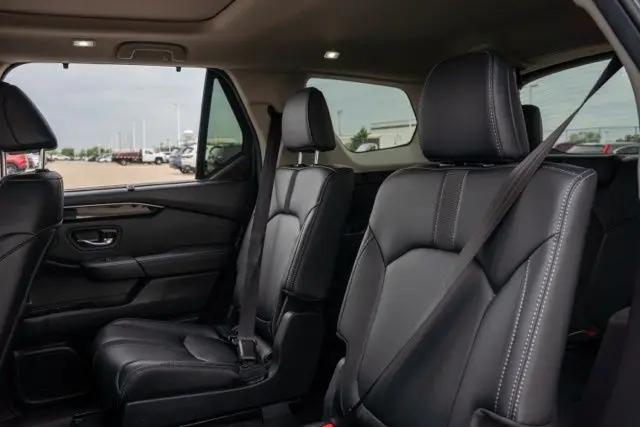 2025 Honda Pilot Touring