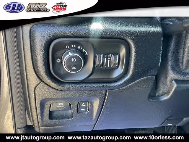 2021 Ram 1500 Laramie Crew Cab 4x4 57 Box
