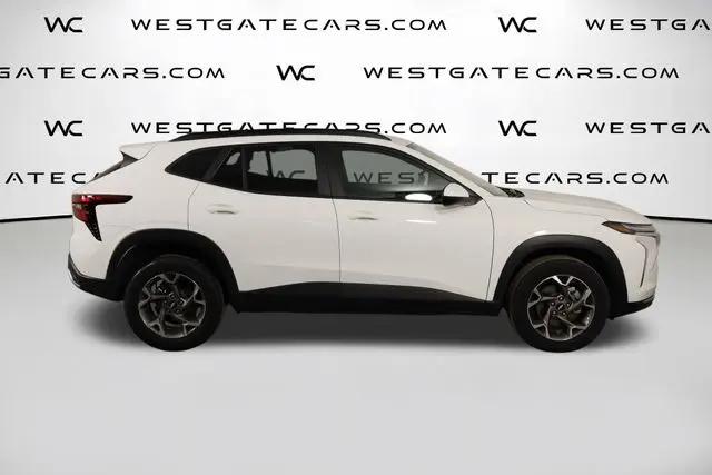2025 Chevrolet Trax FWD LT