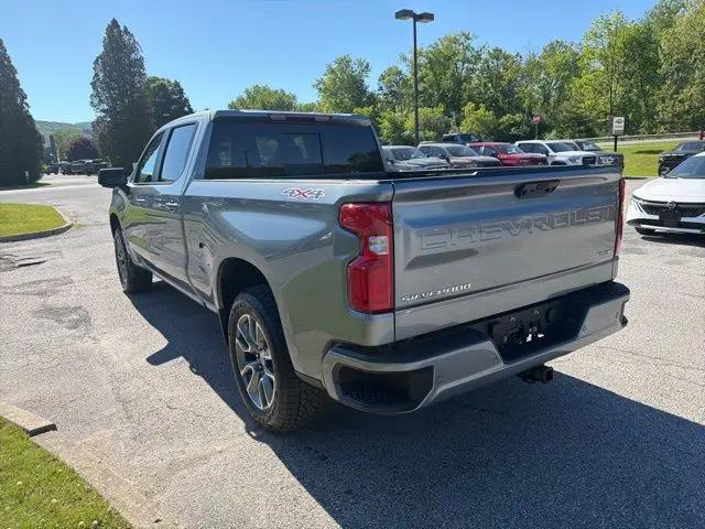 2026 Chevrolet Silverado 1500 4WD Crew Cab Standard Bed RST