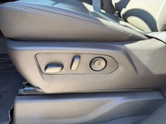 2026 Chevrolet Silverado 1500 4WD Crew Cab Standard Bed RST