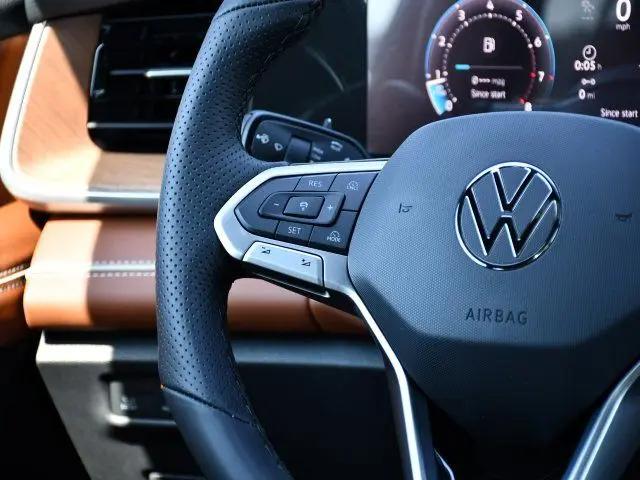 2026 Volkswagen Tiguan SEL R-Line Turbo