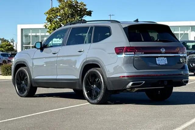 2026 Volkswagen Atlas SE with Technology