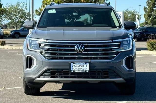 2026 Volkswagen Atlas SE with Technology