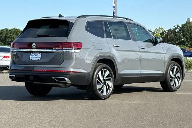 2026 Volkswagen Atlas SE with Technology