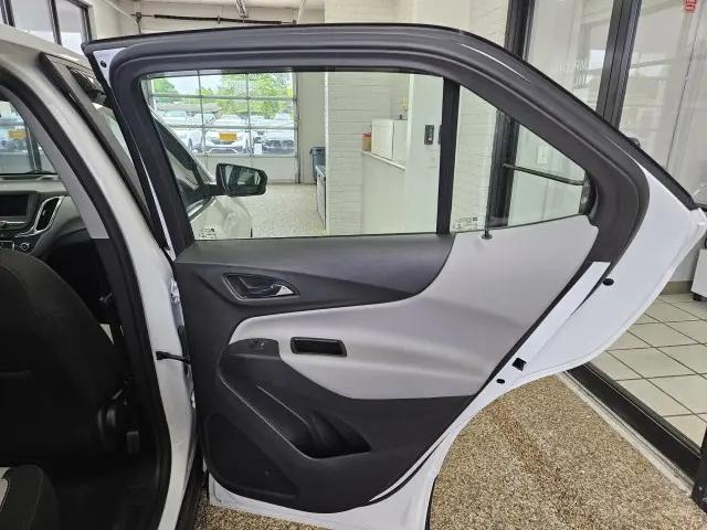 2021 Chevrolet Equinox AWD LS