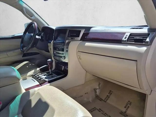 2014 Lexus LX 570 LX 570