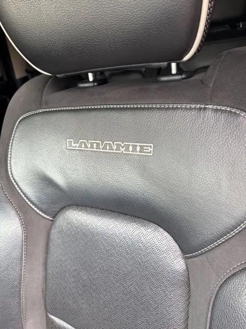 2019 Ram 1500 Laramie Crew Cab 4x4 5'7" Box