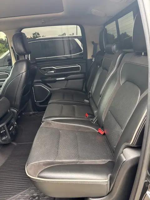 2019 Ram 1500 Laramie Crew Cab 4x4 5'7" Box