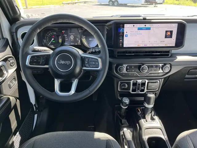 2025 Jeep Wrangler 4xe Sahara 4xe