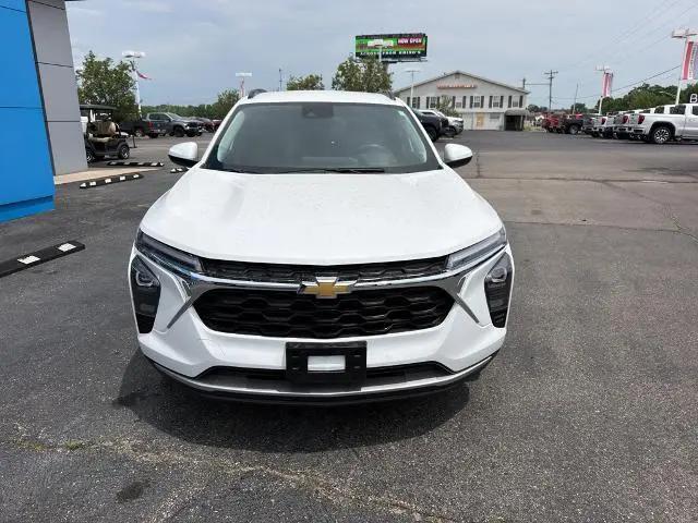 2025 Chevrolet Trax FWD LT