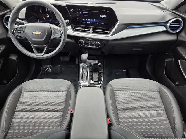 2025 Chevrolet Trax FWD LT