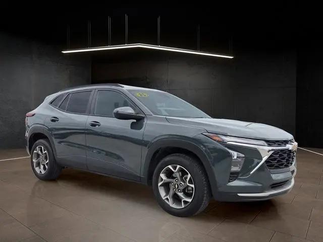 2025 Chevrolet Trax FWD LT for sale in Saint Petersburg, FL
