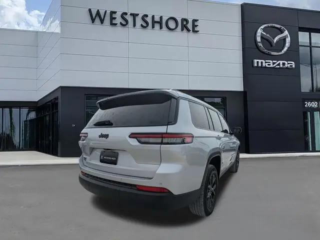 2025 Jeep Grand Cherokee L Altitude 4x4