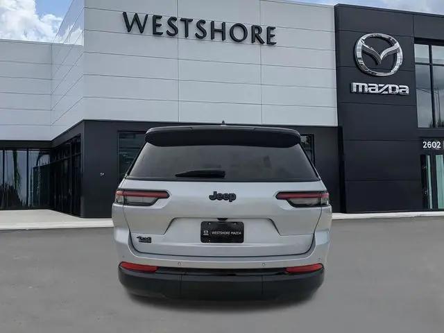 2025 Jeep Grand Cherokee L Altitude 4x4
