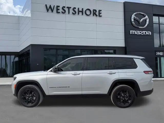 2025 Jeep Grand Cherokee L Altitude 4x4