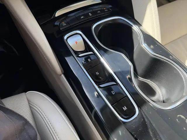2022 Buick Envision FWD Avenir