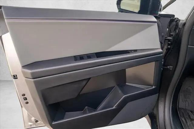2024 Tesla Cybertruck All-Wheel Drive