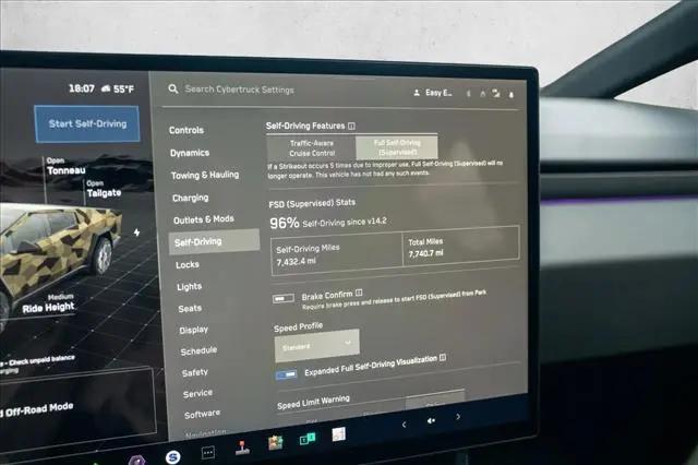 2024 Tesla Cybertruck All-Wheel Drive