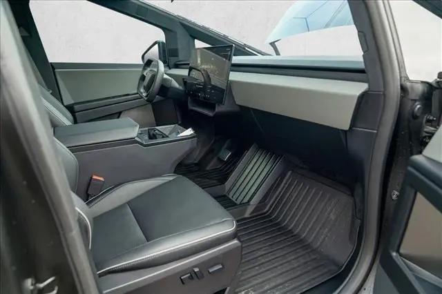 2024 Tesla Cybertruck All-Wheel Drive