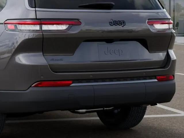 2026 Jeep Grand Cherokee L Altitude 4x4