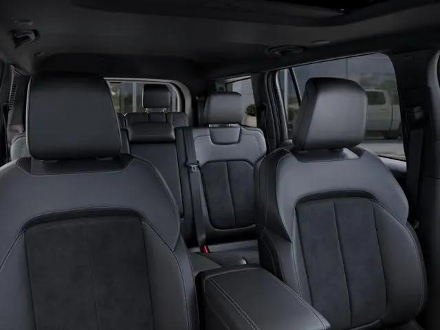 2026 Jeep Grand Cherokee L Altitude 4x4
