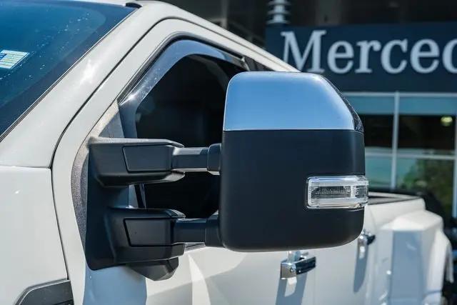 2023 Ford F-350 LARIAT