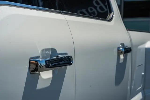 2023 Ford F-350 LARIAT