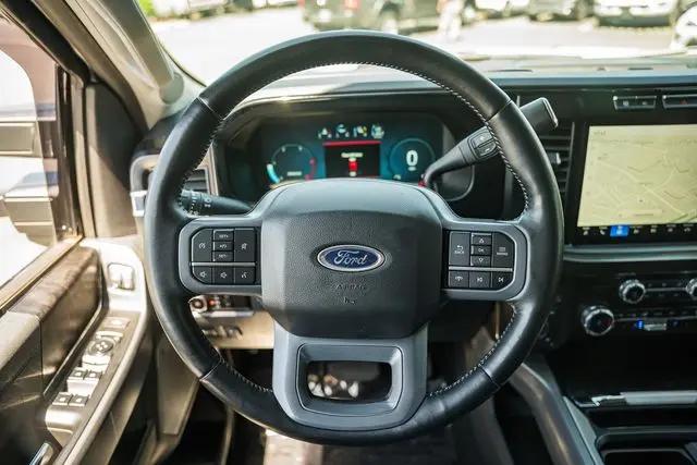 2023 Ford F-350 LARIAT